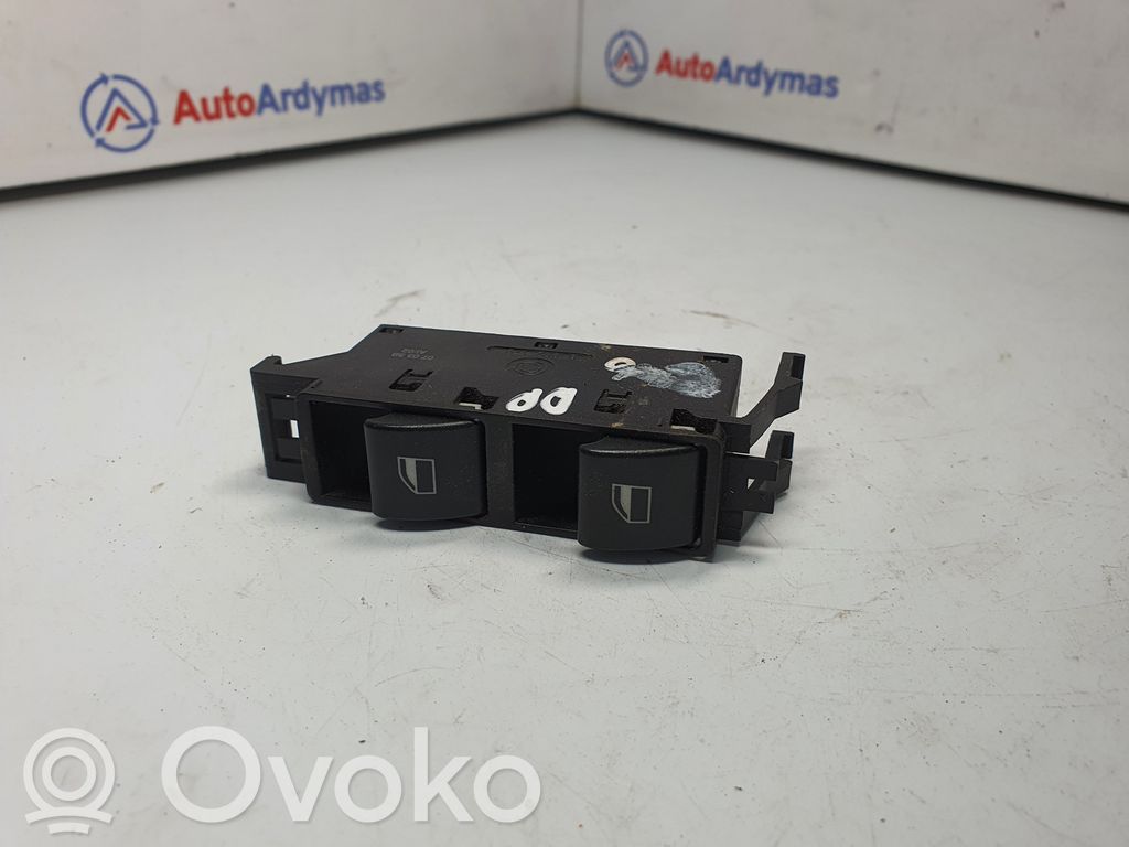 BMW 3 E46 Electric window control switch 