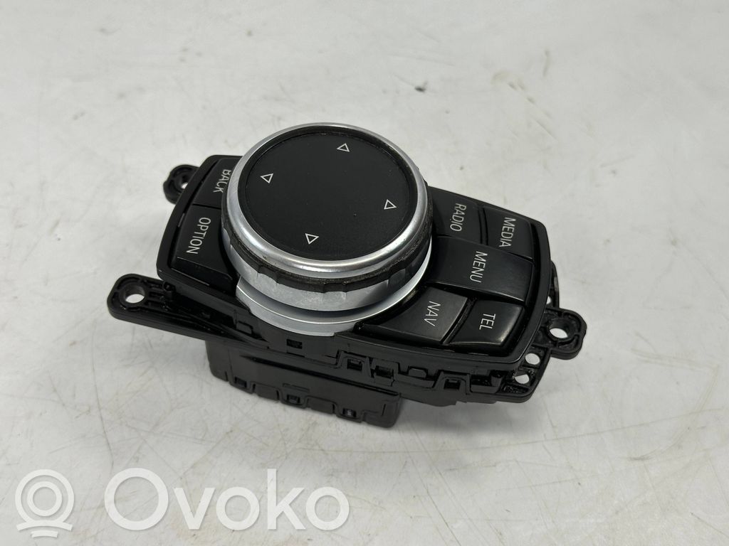 BMW X3 F25 Head unit multimedia control 