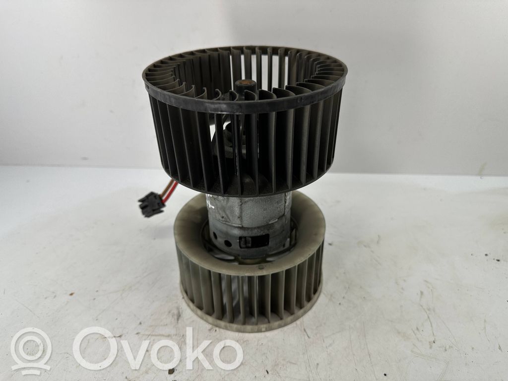 BMW 3 E46 Mazā radiatora ventilators 