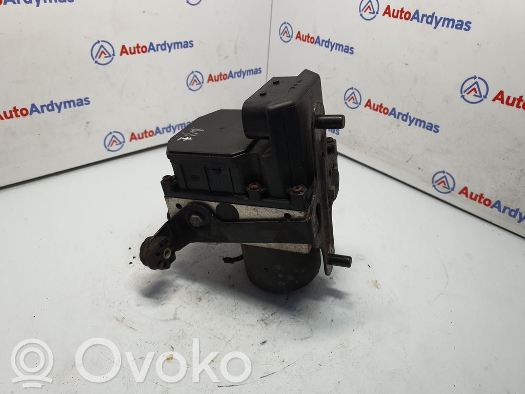 BMW 7 E65 E66 ABS Pump 