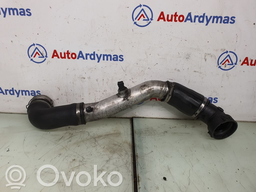 BMW 7 E65 E66 Furtun/conductă intercooler 