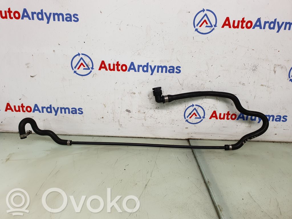 BMW 7 E65 E66 Moottorin vesijäähdytyksen putki/letku 
