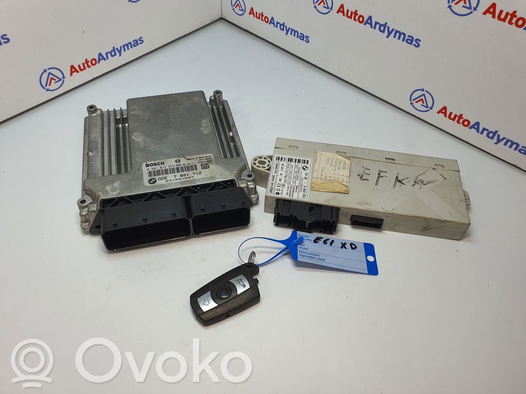 BMW 5 E60 E61 Kit centralina motore ECU e serratura 
