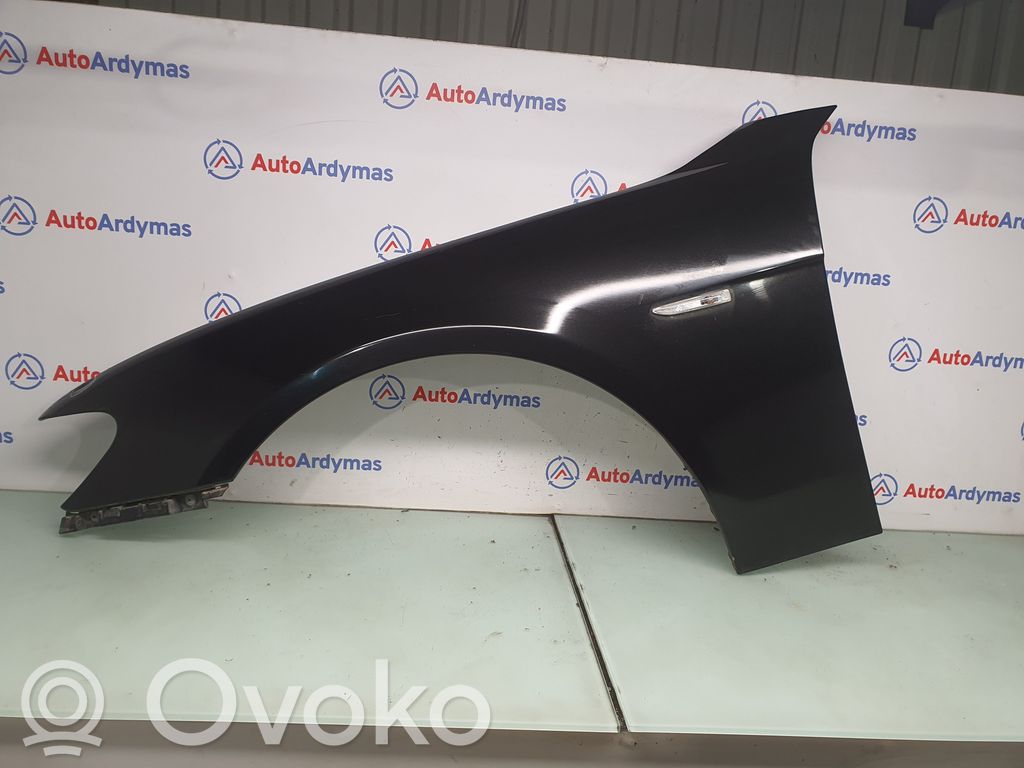 BMW 7 E65 E66 Fender 