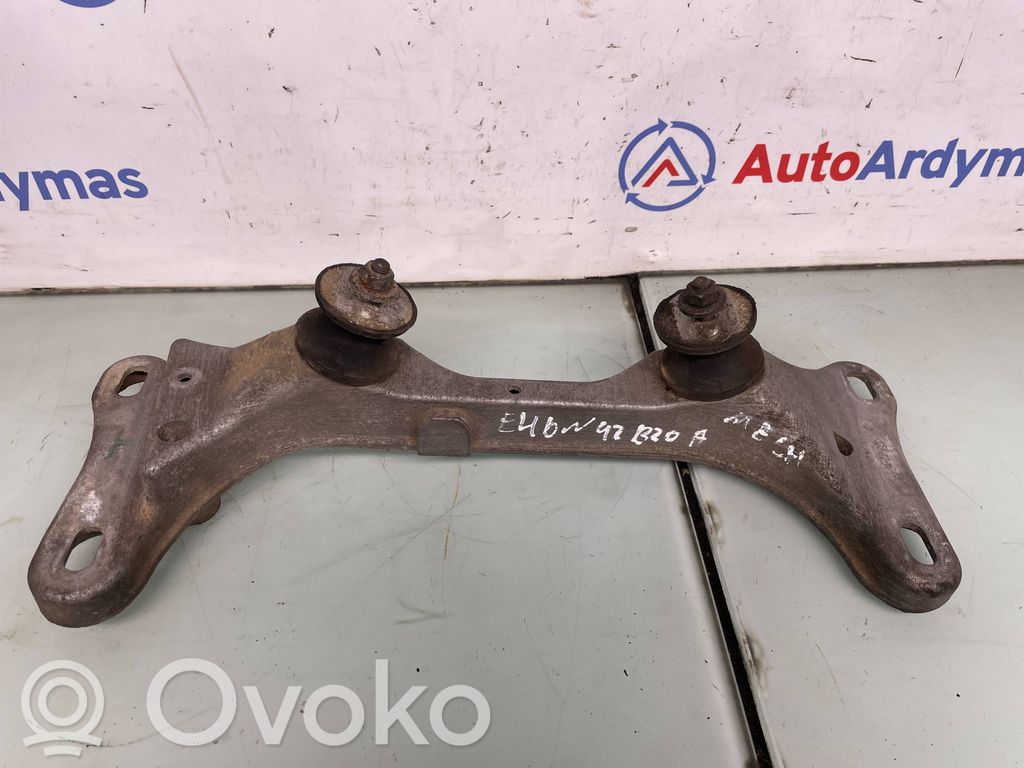 BMW 3 E46 Gearbox mounting bracket 