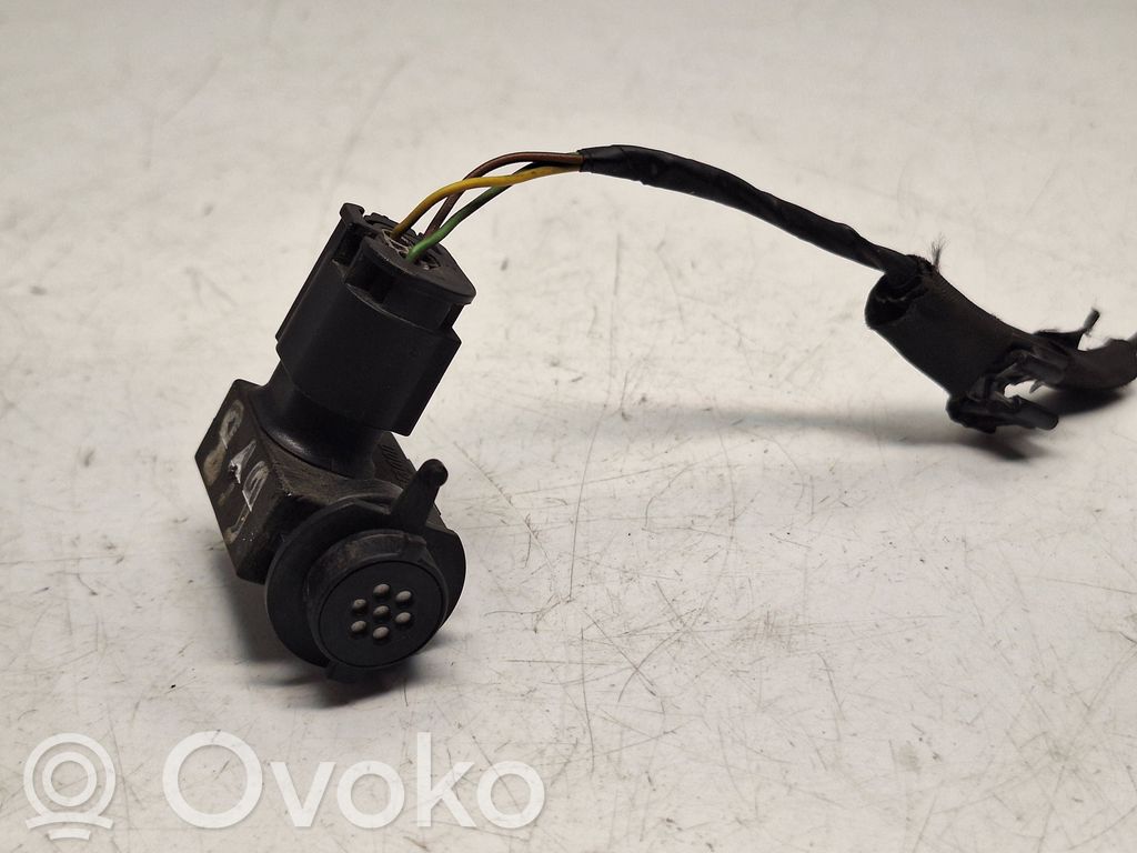 BMW 3 E90 E91 AUC sensor 