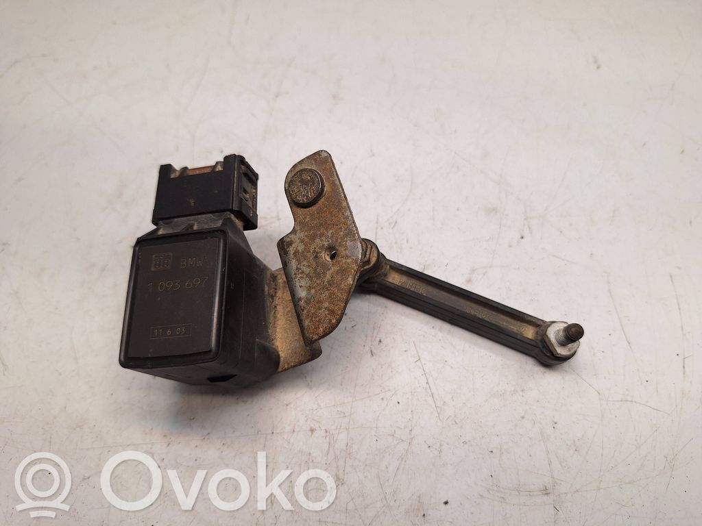 BMW 5 E60 E61 Ajovalon korkeusanturi 
