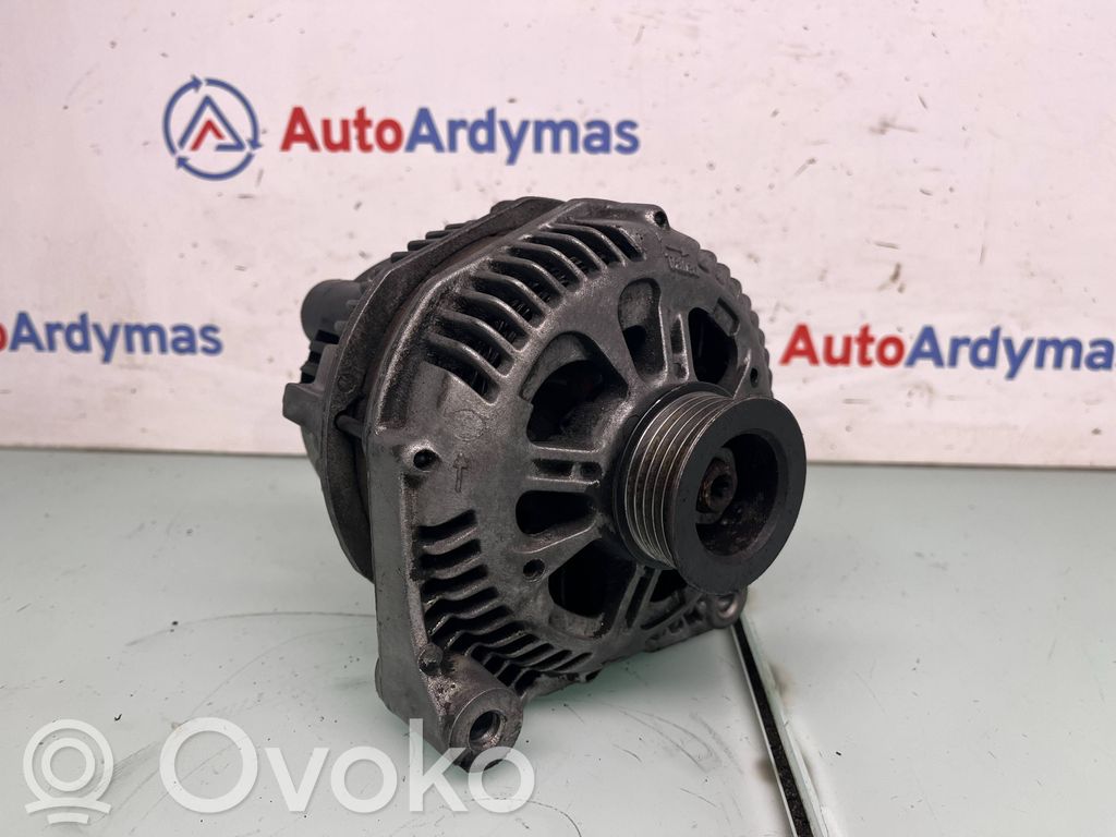 BMW 5 E39 Ģenerators 