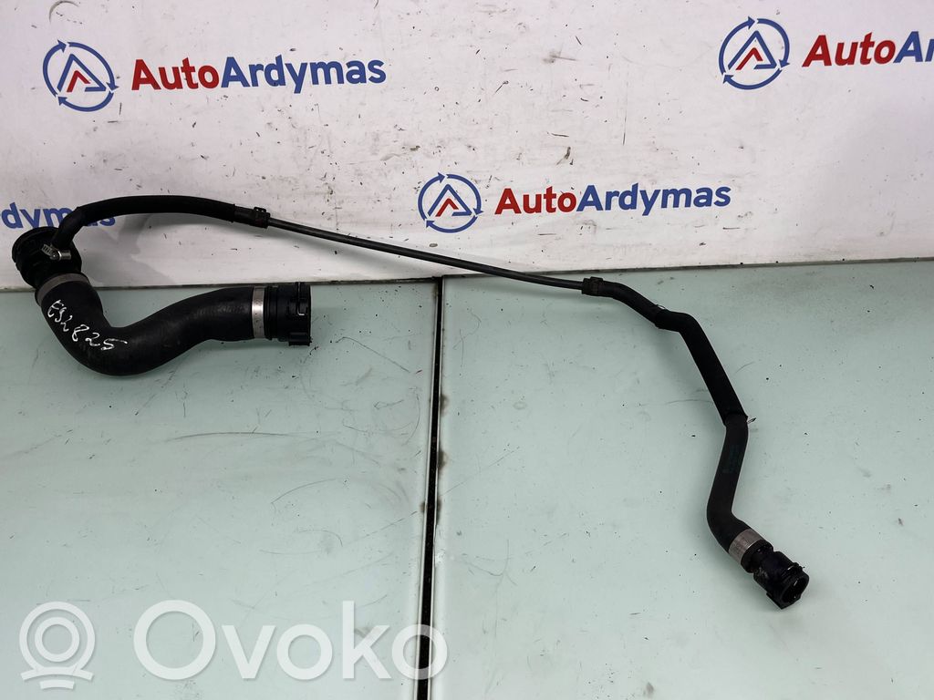 BMW 3 E92 E93 Engine coolant pipe/hose 
