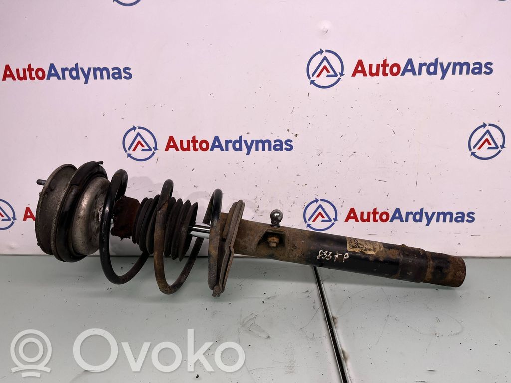 BMW 3 E46 Priekšpusē amortizators 