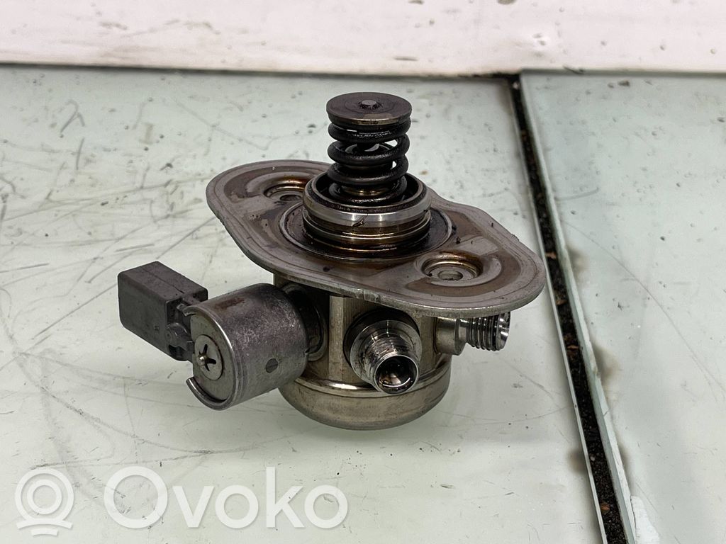 BMW X3 F25 Pompa wtryskowa wysokiego ciśnienia 