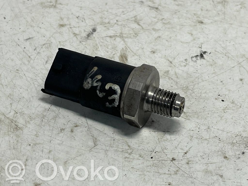 Fuel pressure sensor   0281002405,7812345,13537812345