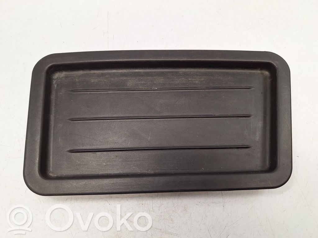 BMW 3 F30 F35 F31 Inne elementy wykończenia bagażnika 