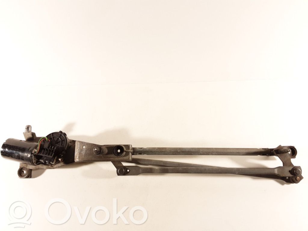Ford Focus Front wiper linkage and motor 