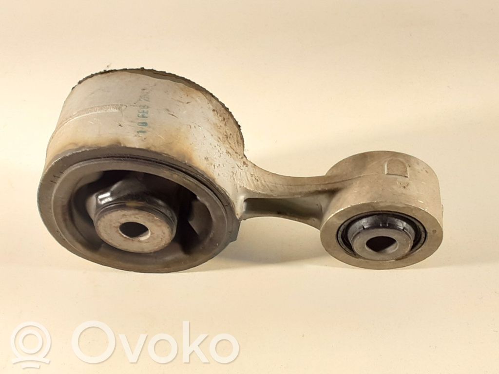 Honda Civic IX Engine mount bracket 