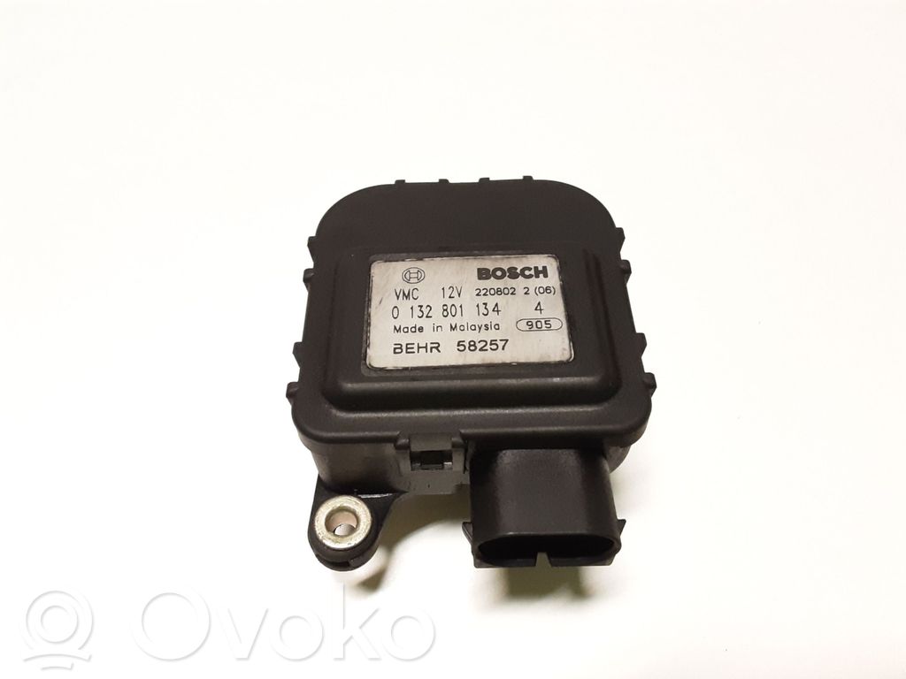 Opel Astra G Silniczek nagrzewnicy 