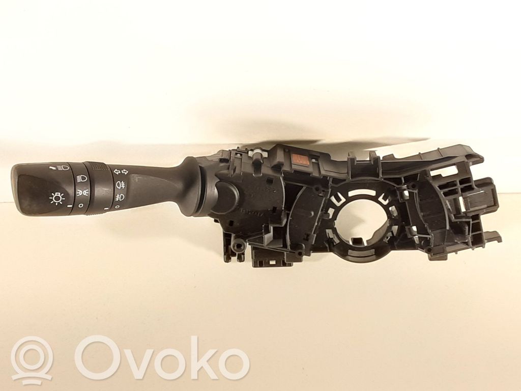 Toyota Auris E180 Indicator stalk 