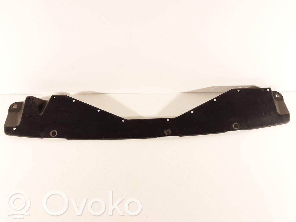 Toyota Verso Osłona tylna podwozia pod zderzak 
