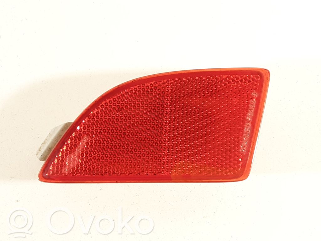 Mazda 3 II Reflector de faros/luces traseros 