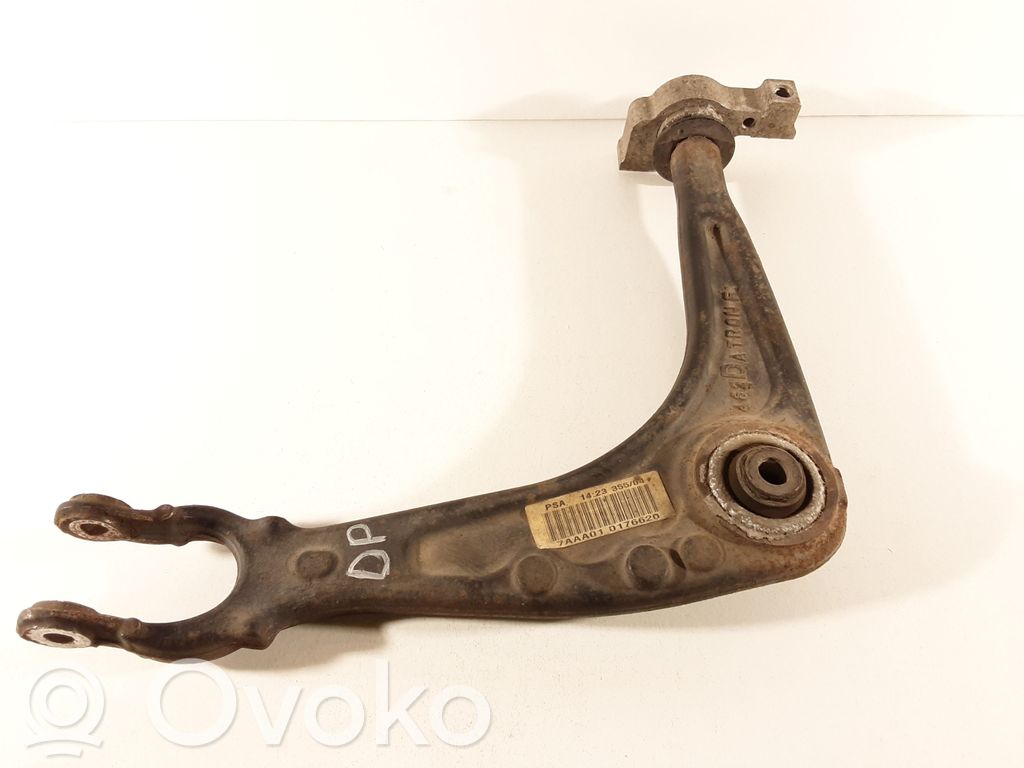 Peugeot 407 Front lower control arm/wishbone 