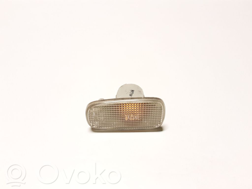 Toyota Land Cruiser (J120) Front fender indicator light 