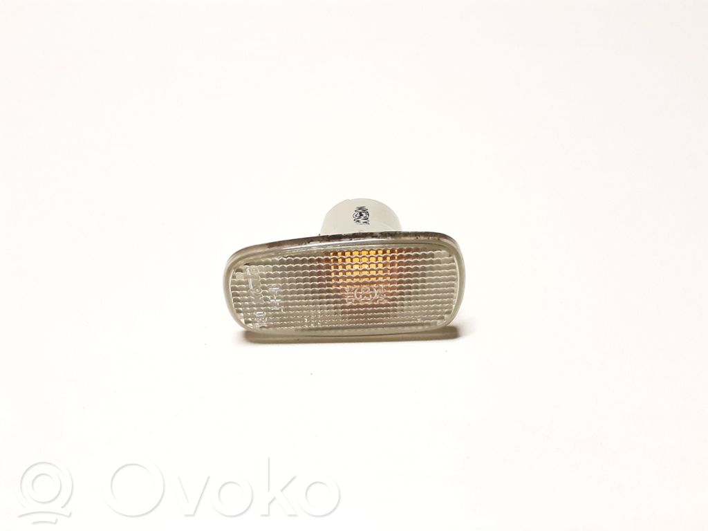 Toyota Land Cruiser (J120) Front fender indicator light 