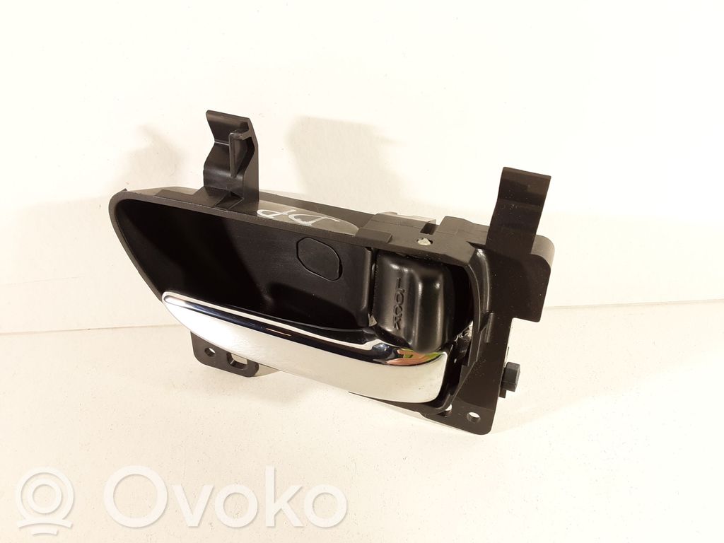 Manecilla interna puerta delantera   9F08