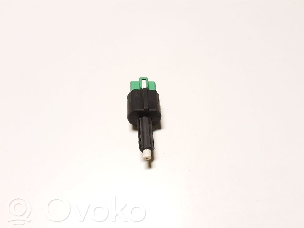 Citroen C-Crosser Brake pedal sensor switch 