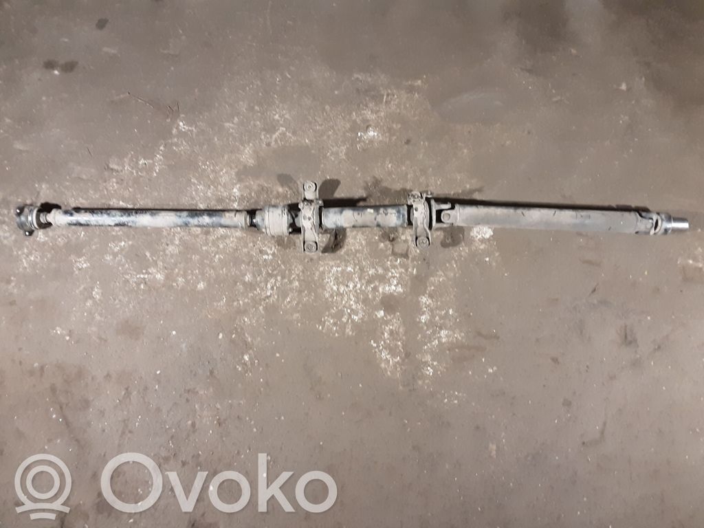 Mitsubishi Outlander Kardāns komplektā 