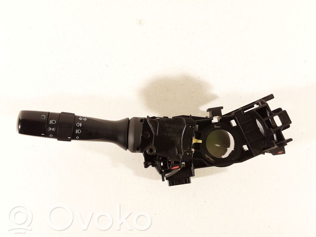 Toyota Verso Indicator stalk 
