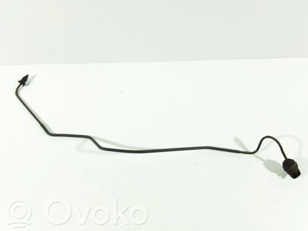 Clutch pipe/line