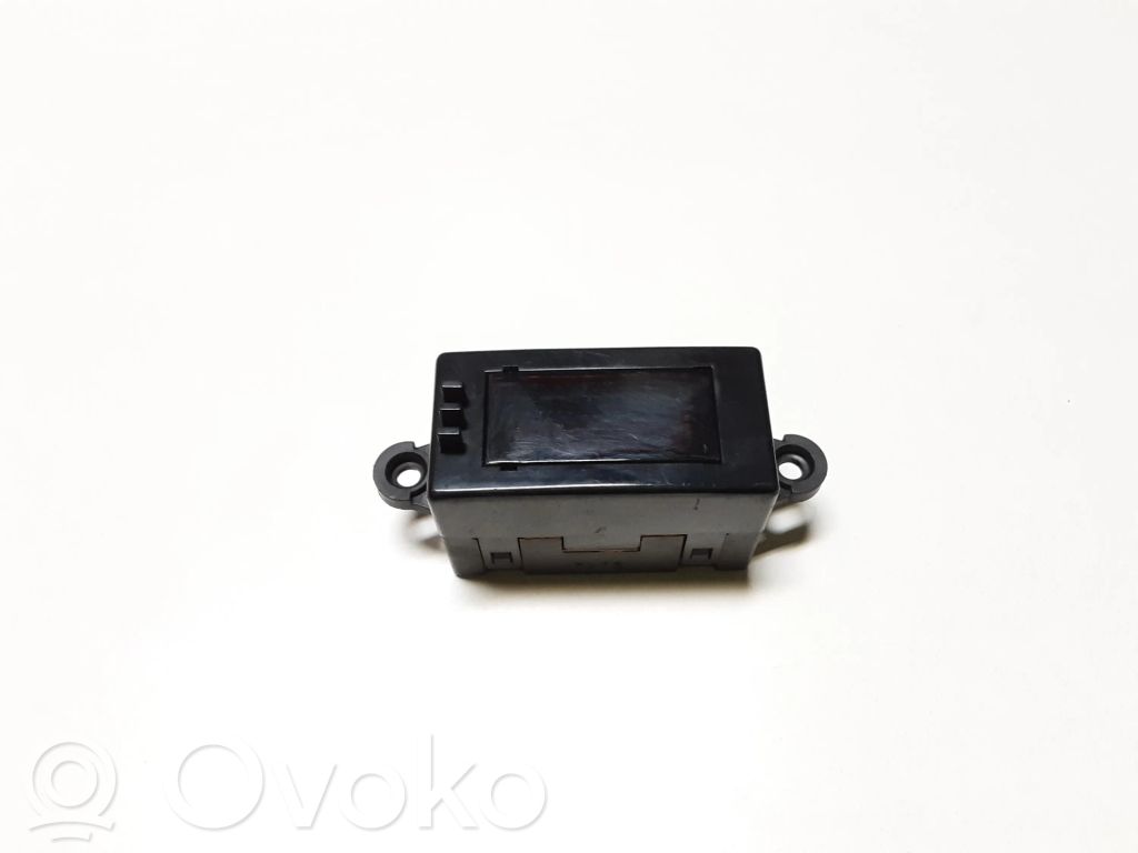 KIA Sorento Clock 