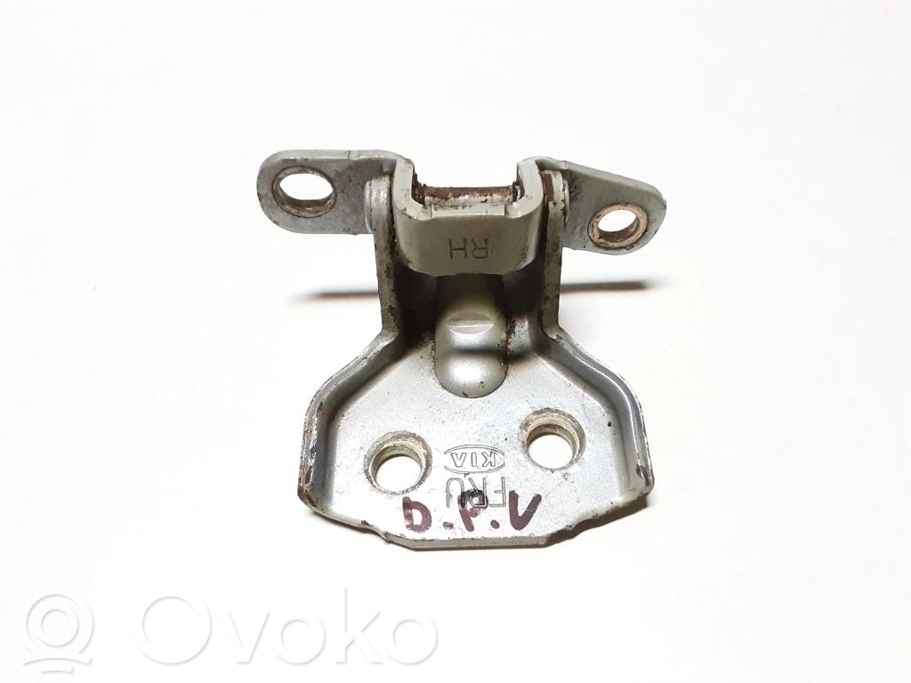 Front door upper hinge   FRU