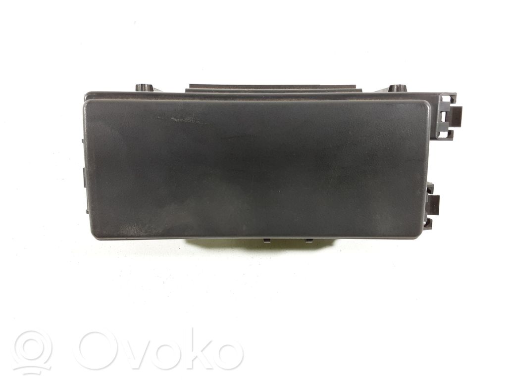 Jeep Grand Cherokee (WK) Fuse box set 