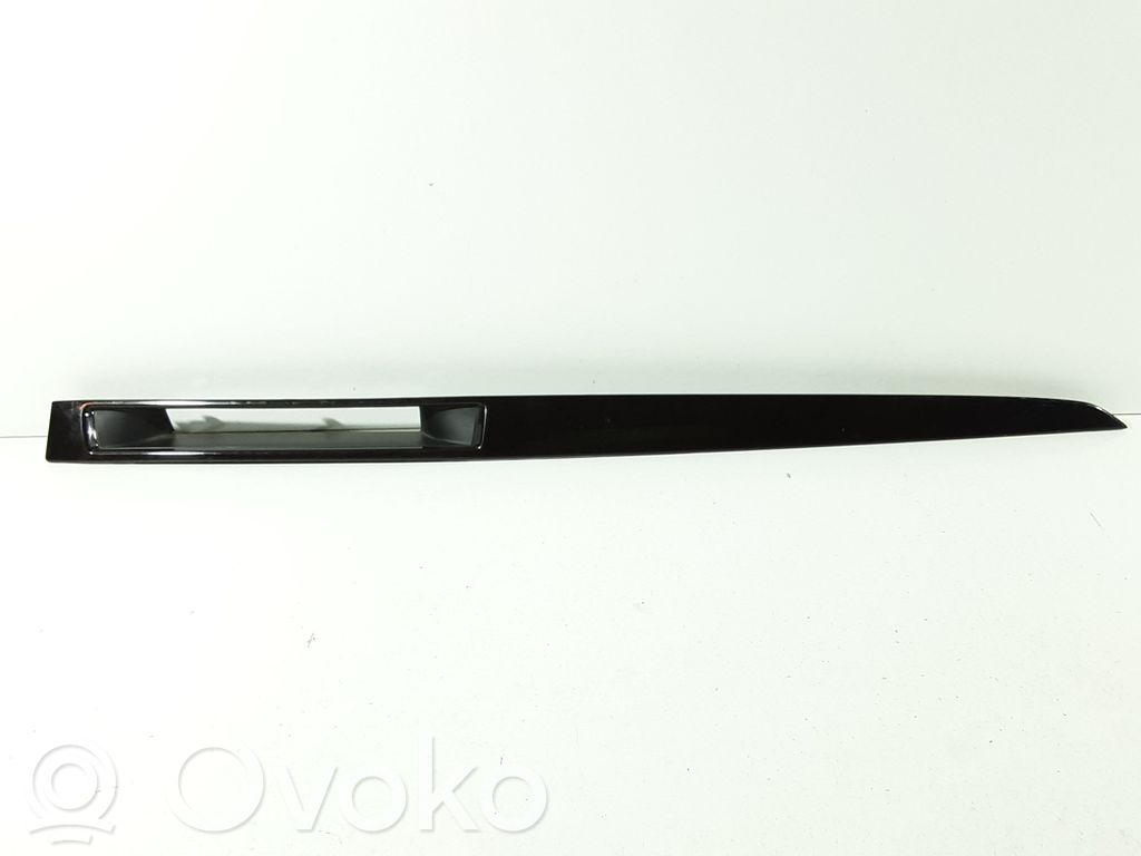 Panel trim   BP4K55256