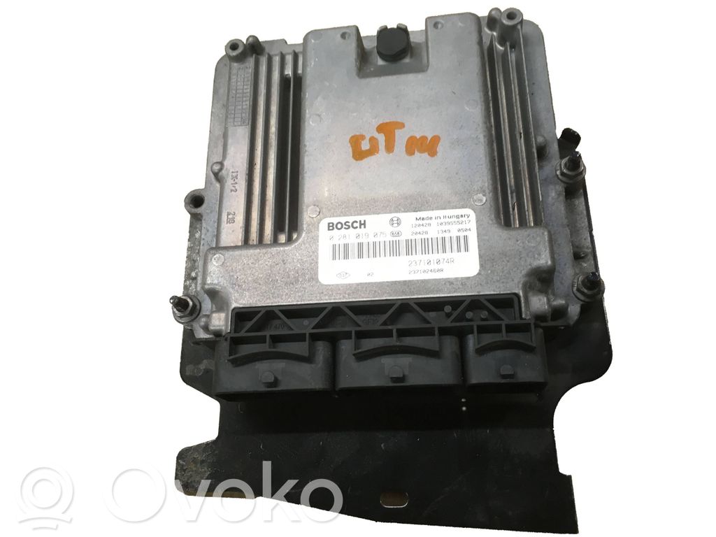 Renault Megane III Engine control unit/module 