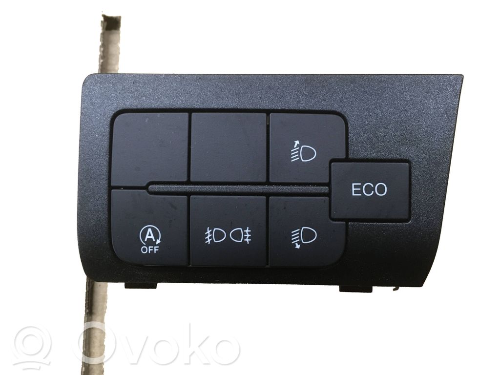 Light switch   07357537610,DATE030223