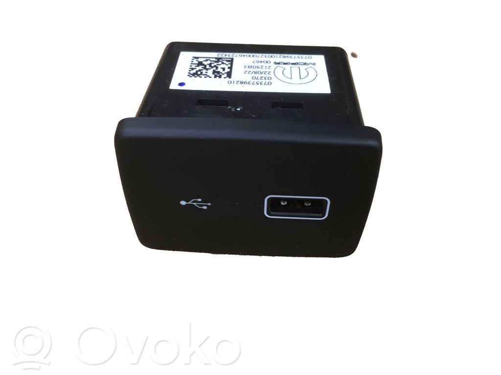 Fiat Ducato USB socket connector 
