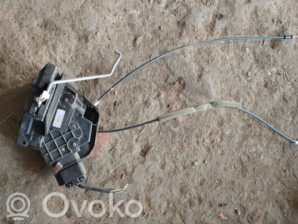 Etuoven lukko   3N6AA21812M