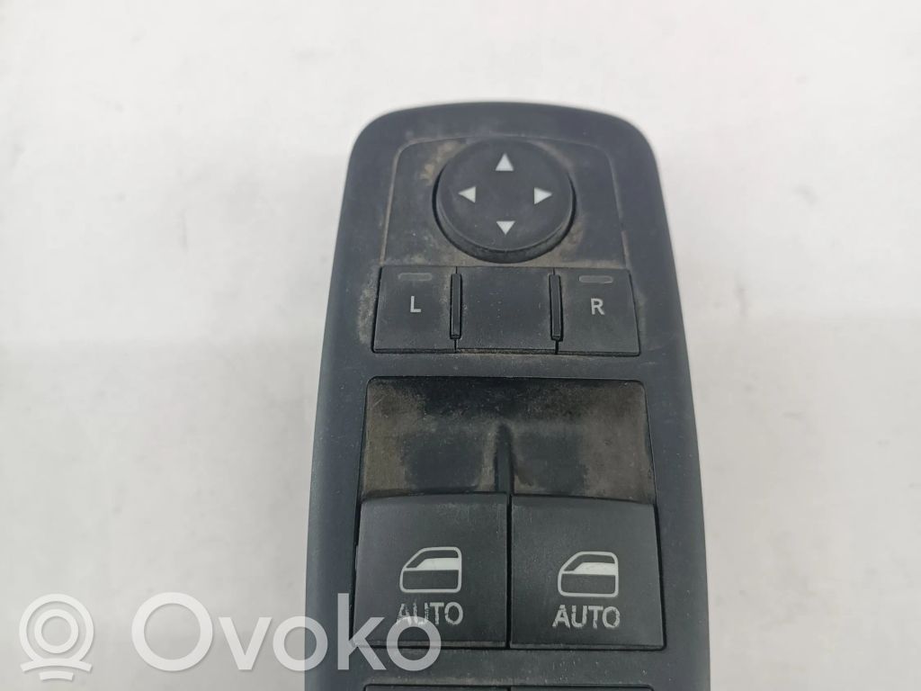 Dodge Challenger Electric window control switch 