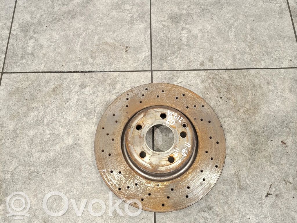 Tarcza hamulca przedniego   A0004211212