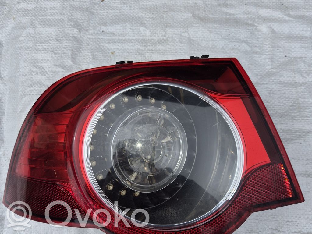 Takavalot   1Q0945257A
