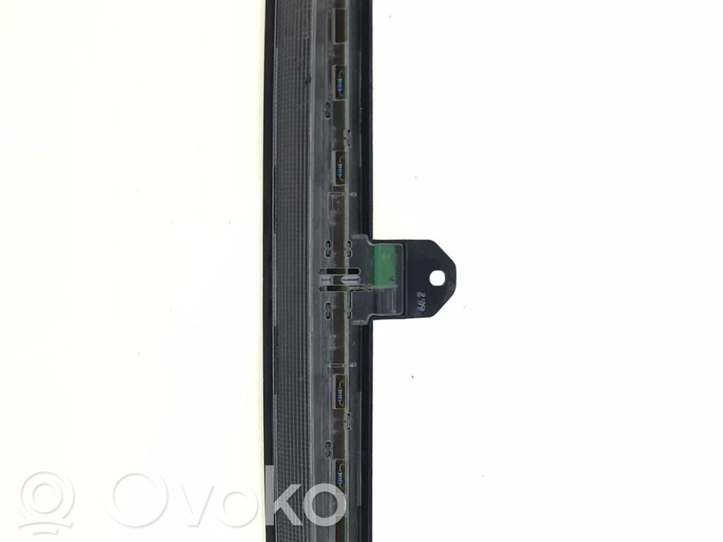 Volvo V70 Third/center stoplight 