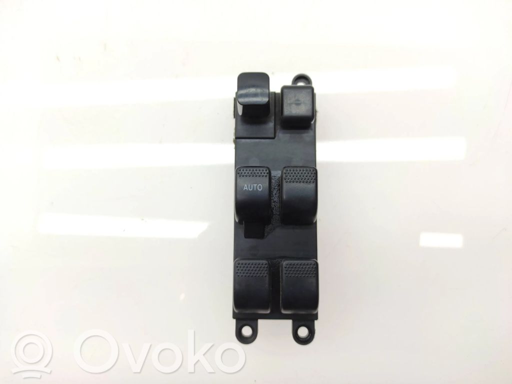 Subaru Outback Electric window control switch 