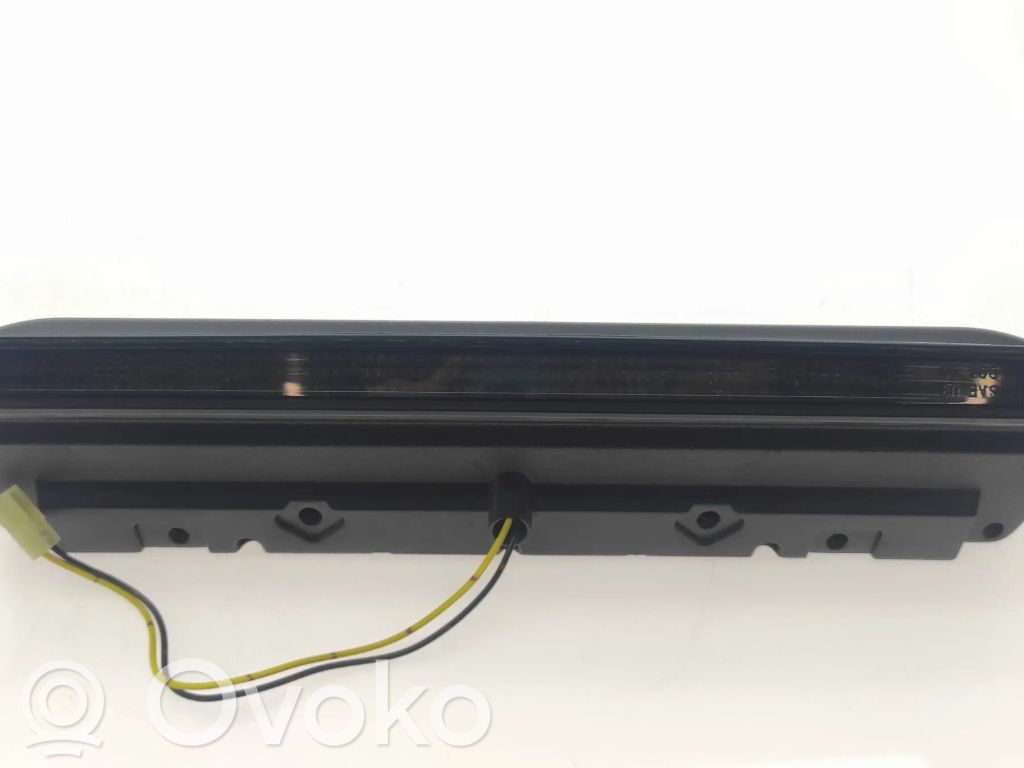 Subaru Forester SH Third/center stoplight 
