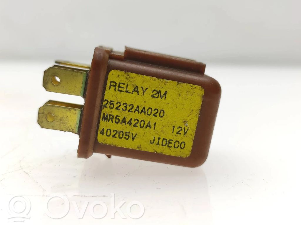 Muu rele   25232AA020,MR5A420A1,40205V,J1DPG0,UJDCC