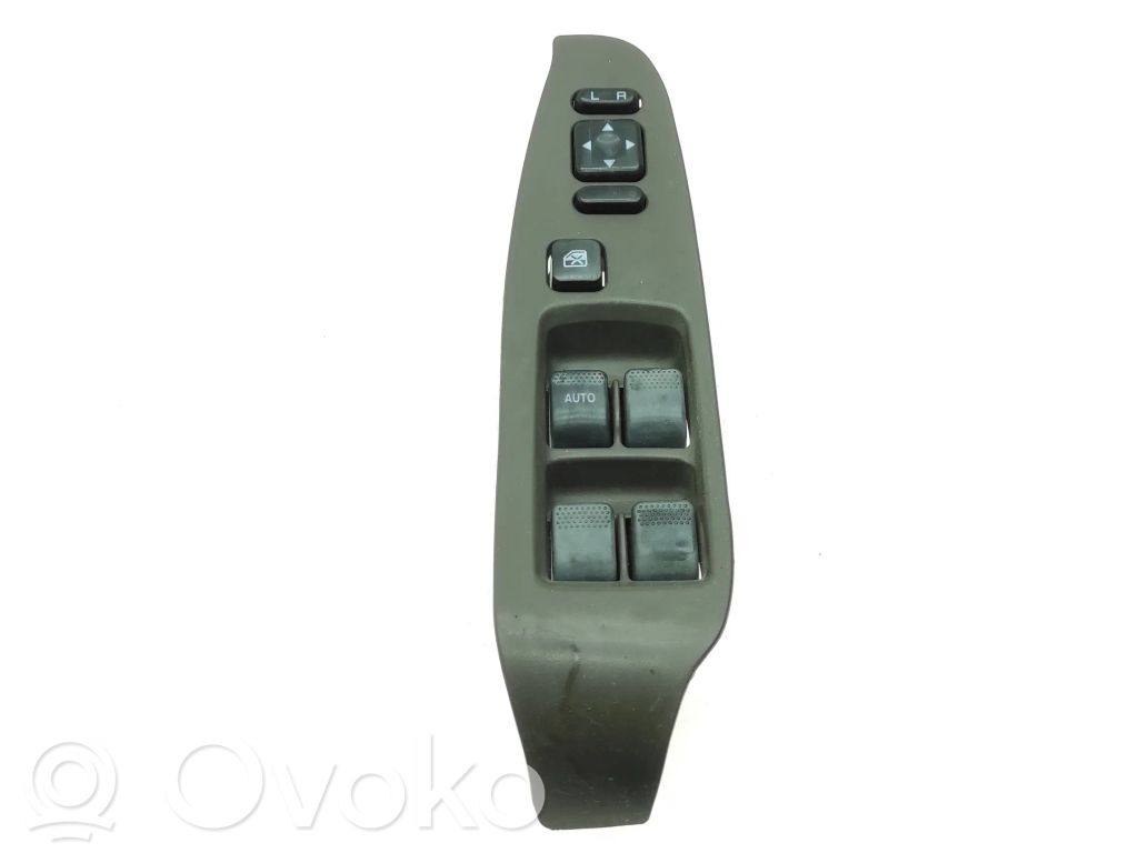 Subaru Outback Electric window control switch 