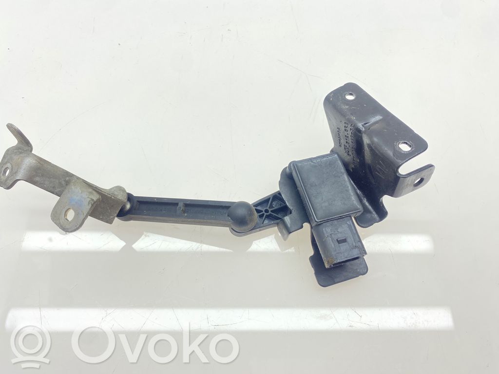 Volkswagen Golf VIII Headlight/headlamp level sensor 