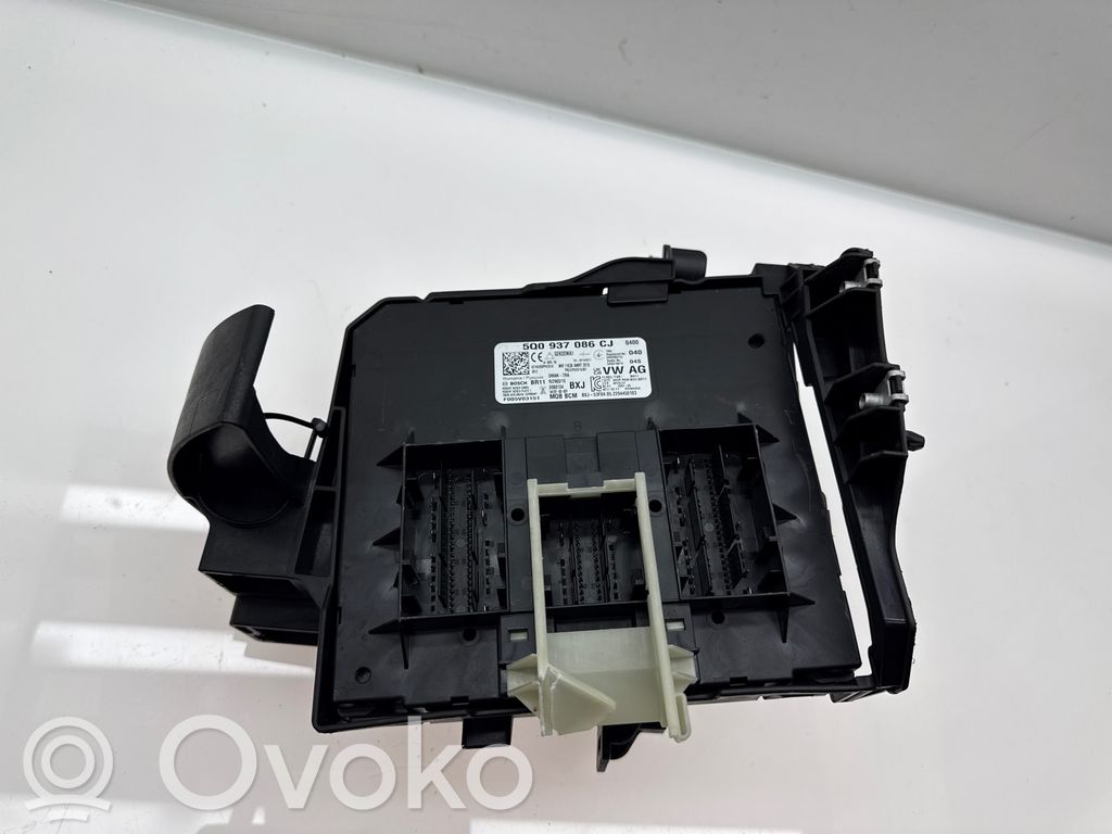 Volkswagen PASSAT B8 Module confort 