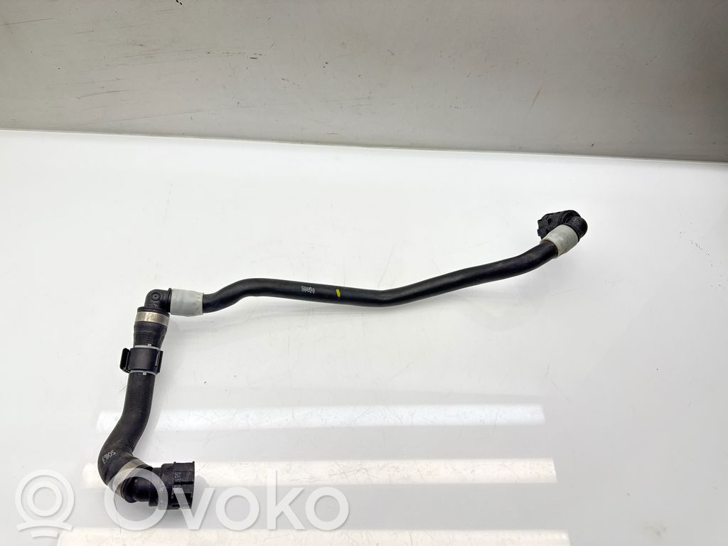 BMW iX Conductă/furtun lichid de răcire motor 